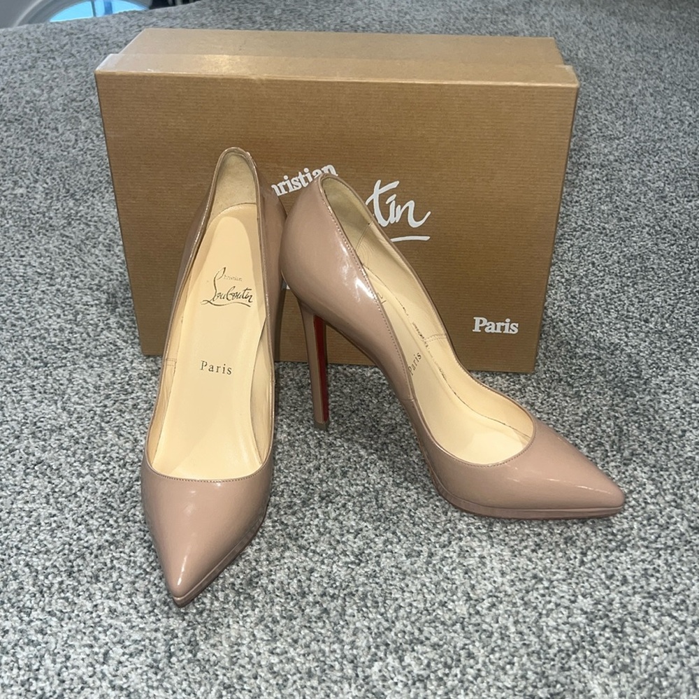 Christian Louboutin Pigalle Pump